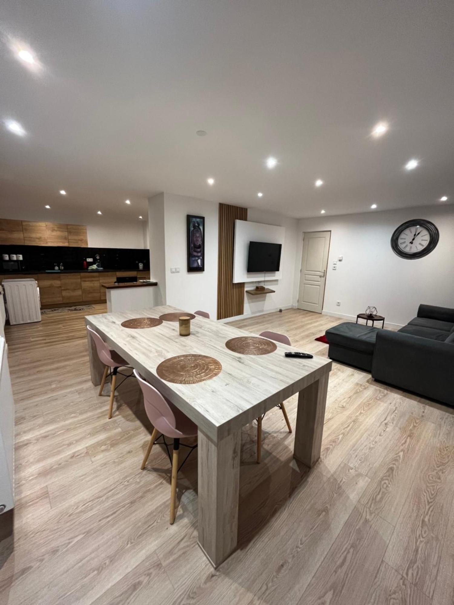 Grande Chambre Dans Loft A Deux Pas De La Plage 됭케르크 외부 사진